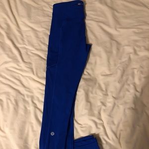 Woman’s Lululemon Leggings!!